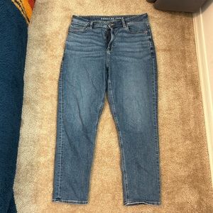 American Eagle Mom Jean
